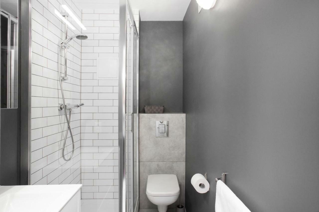 First Central Apartments By Noclegi Renters Varsovia Exterior foto